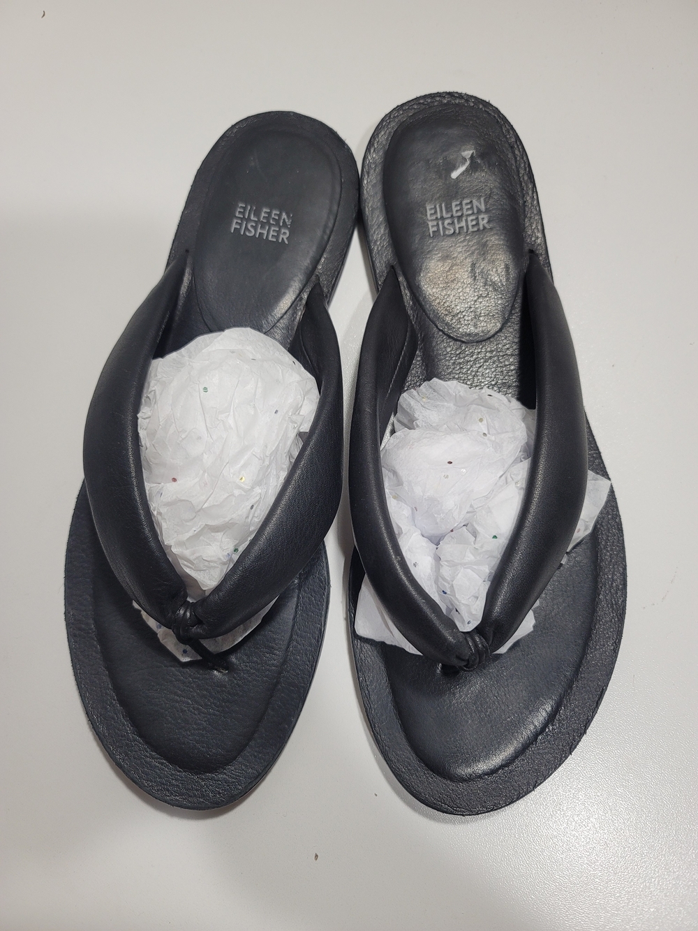 Eileen Fisher Black Leather Thong Sandals - Picture 3 of 5